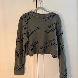 RARE Taylor Swift Reputation Olive Green Cropped Long Sleeve Top